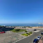 公寓 L'arbre Du Voyageur, Face A L'ocean, Quartier Des Presidents, 2 Pers *