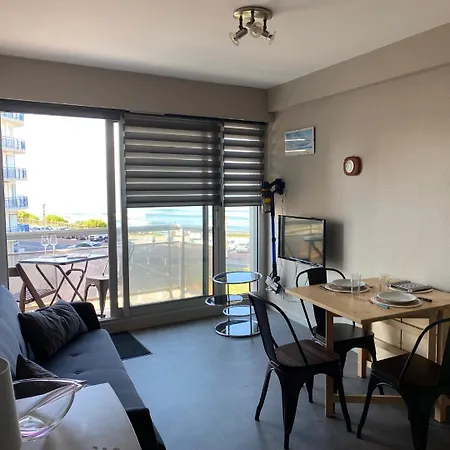 L'arbre Du Voyageur, Face A L'ocean, Quartier Des Presidents, 2 Pers Daire *